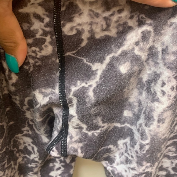 Gymshark Leggings - Picture 5 of 9